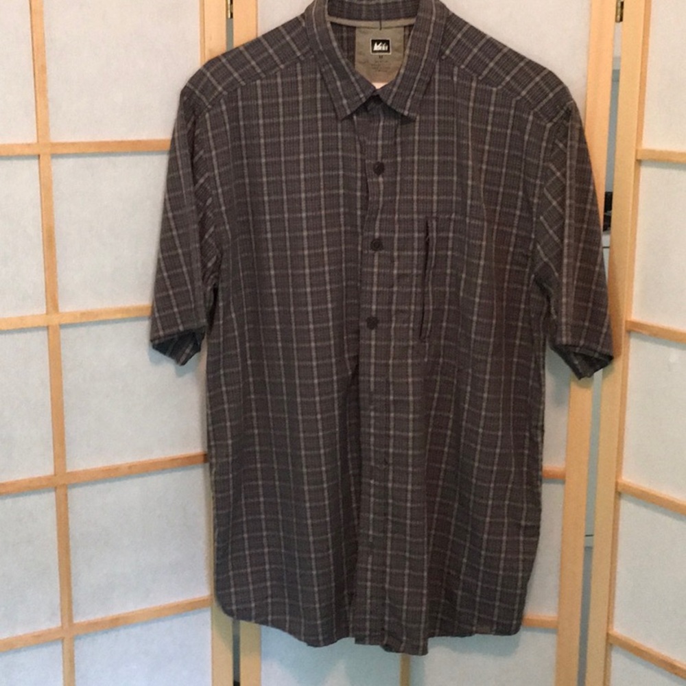 REI shortsleeved travel no-wrinkle shirt gray/blue - Picture 2 of 8